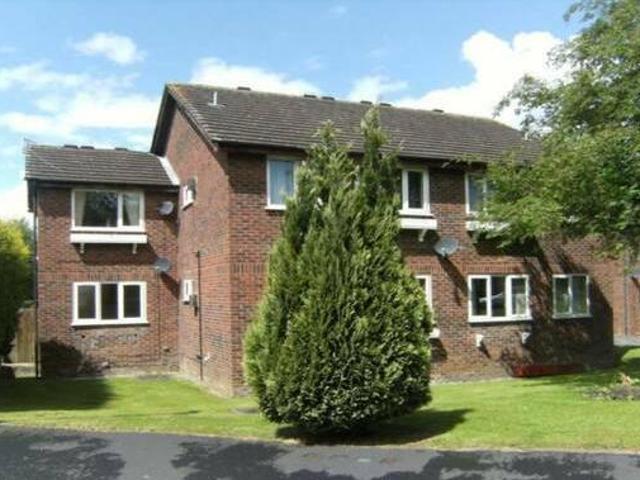 House for rent in Froggatt, East Midlands