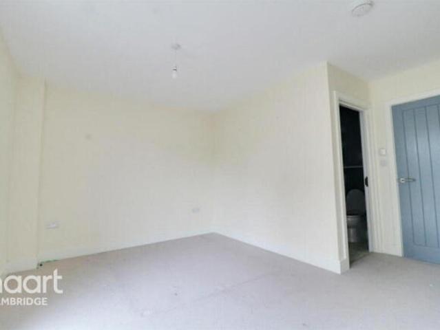 Apartment for rent in Chesterton, Arbury