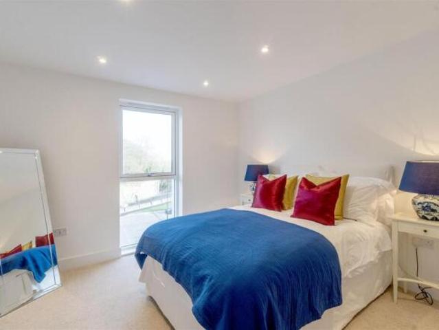 Apartment for rent in Mount Wise