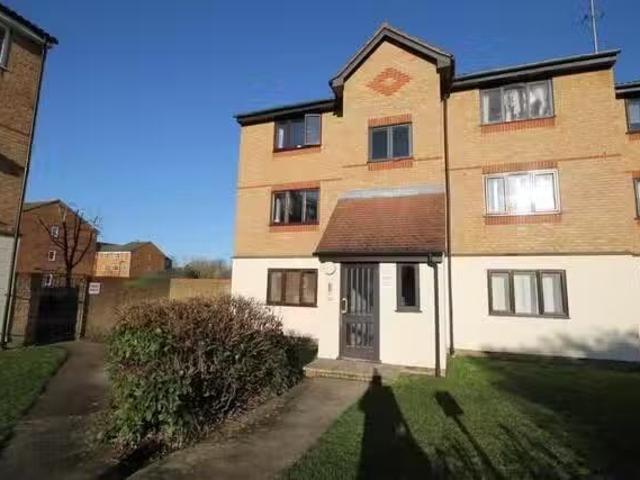 Apartment for rent in Hackbridge, Greater London