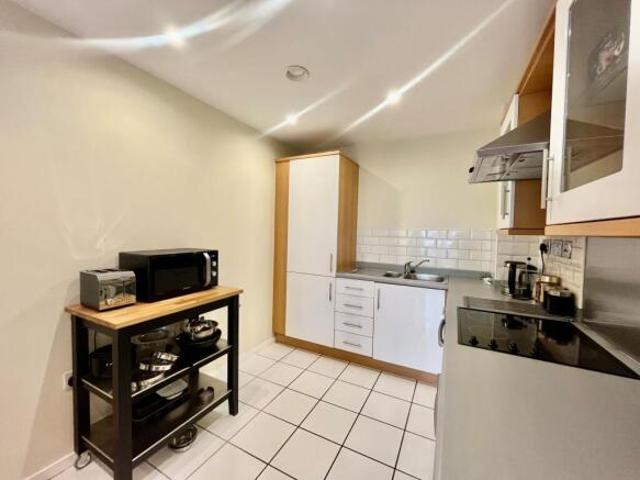 Apartment for rent in Green Close, Warwickshire