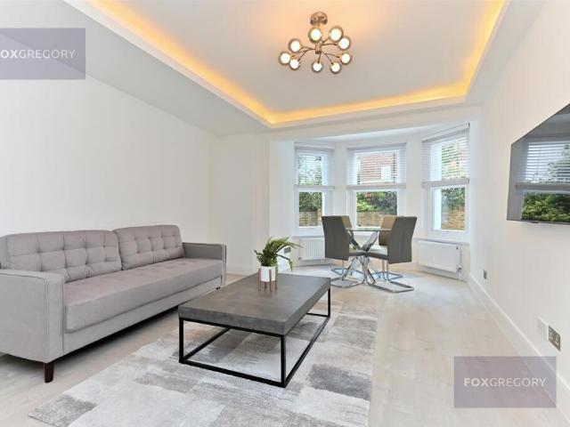 Apartment for rent in St John's Wood, City Of Westminster