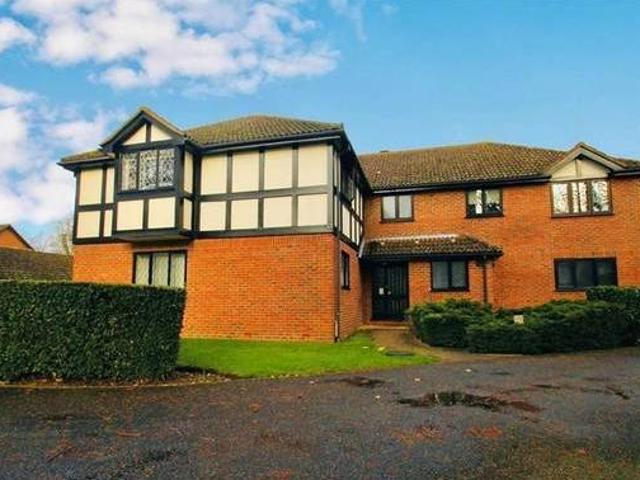 House for rent in Lyons, Greater London