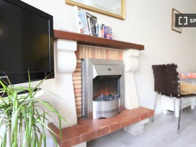 Apartment to rent in Bluebell, North Tipperary