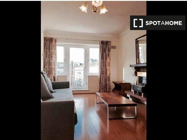 Apartment to rent in Bluebell, North Tipperary