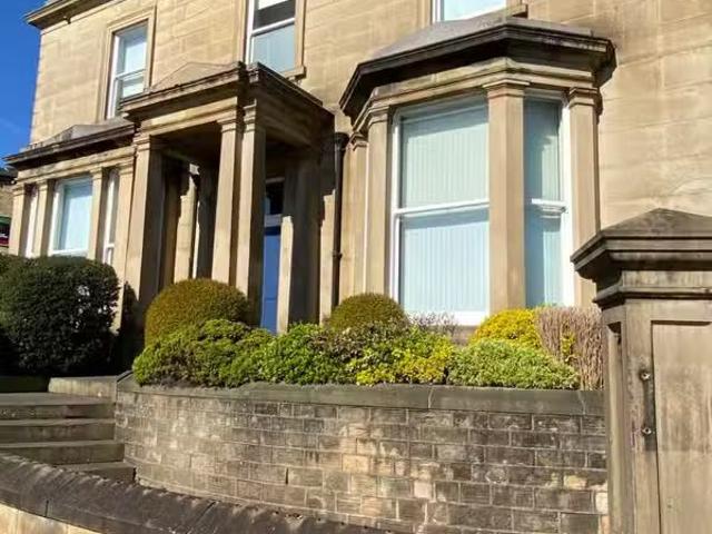 Apartment for rent in Huddersfield, West Yorkshire