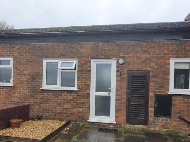 House for rent in Lyons, Greater London