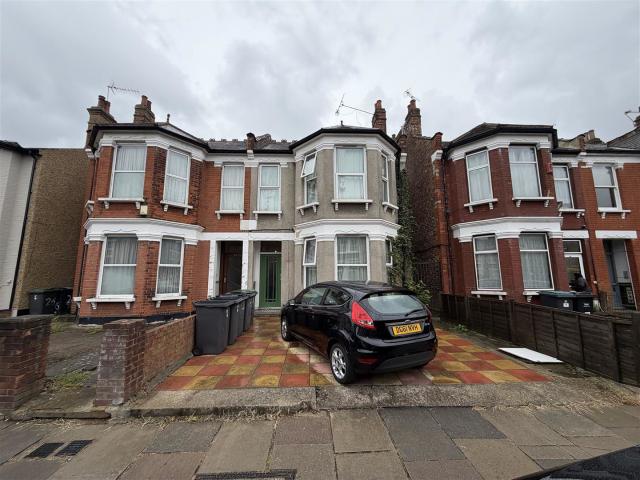 Apartment for rent in Greater London