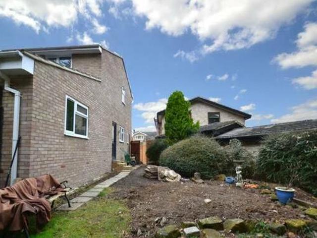 House for rent in West Sussex