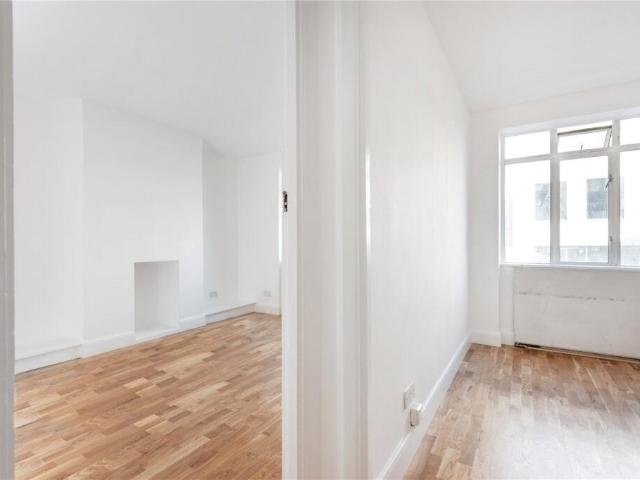 Apartment for rent in Cat Hill, Isle Of Man