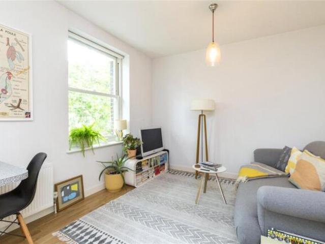 Apartment for rent in Cat Hill