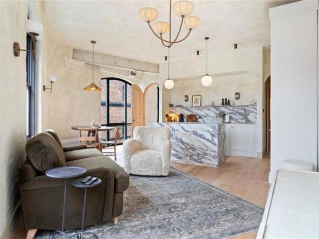 Apartment for rent in Cat Hill