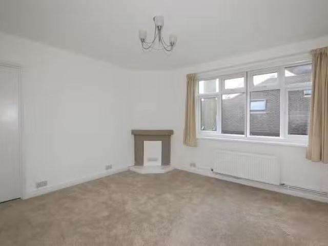 Apartment for rent in Hayes, Greater London