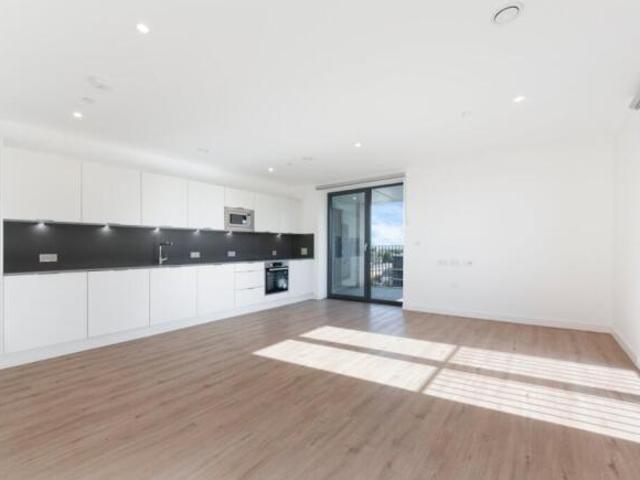 Apartment for rent in Cat Hill, England