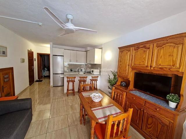 Apartamento en alquiler en Los Cristianos, Arona
