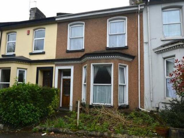 House for rent in Follaton, Strode