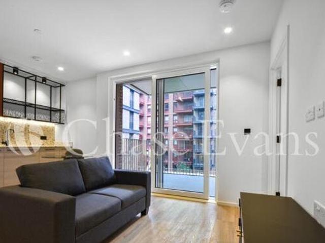 House for rent in Lyons, Greater London