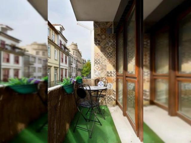 Apartamento alugar em Conjunto Urbano da Ribeira, Porto