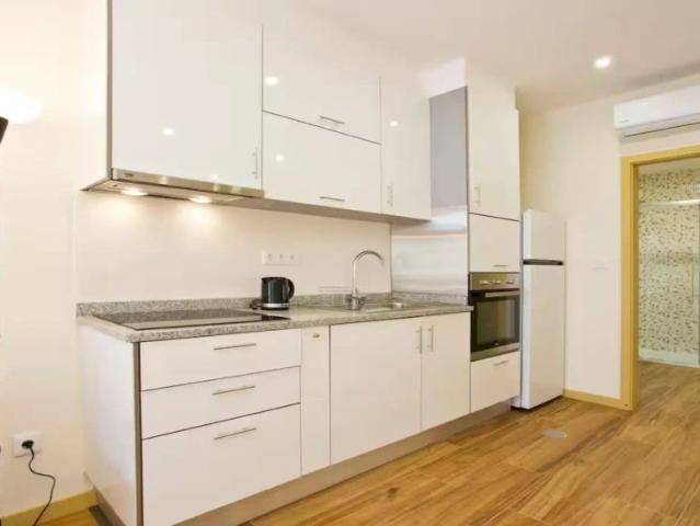 Apartamento alugar em Conjunto Urbano da Ribeira, Porto