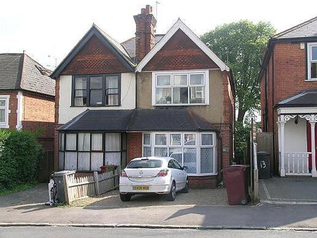 Apartment for rent in Reading