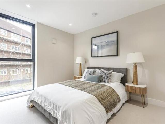 Apartment for rent in East Sheen, Greater London