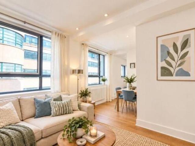 Apartment for rent in Cat Hill, England