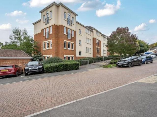 Apartment for rent in Ferndale, Sandown Park