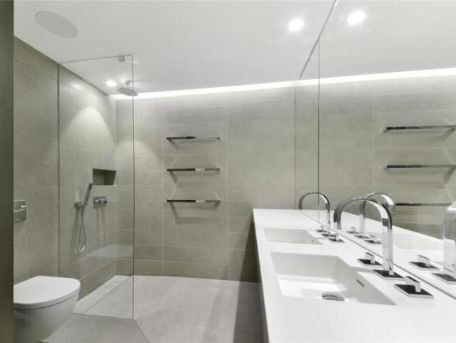 Apartment for rent in Fitzrovia, Greater London