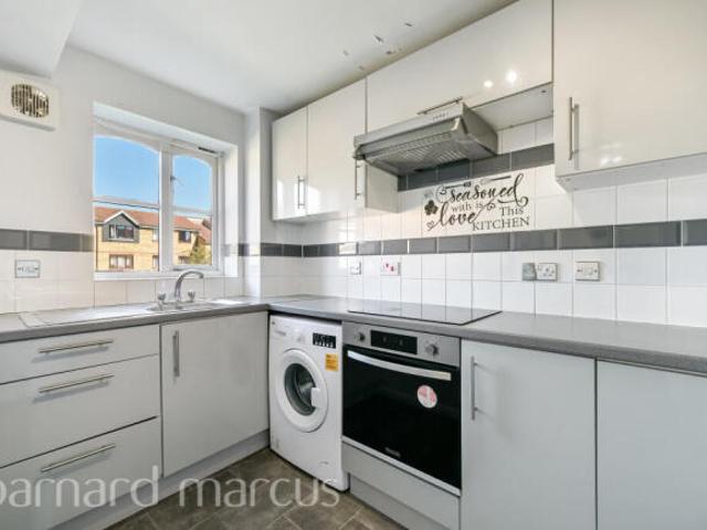 Apartment for rent in London Borough of Hounslow, Feltham