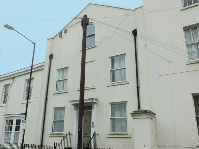 House for rent in Milverton, Green Close