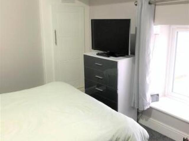 Apartment for rent in Calderstones