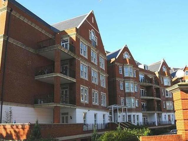 House for rent in Lyons, Greater London