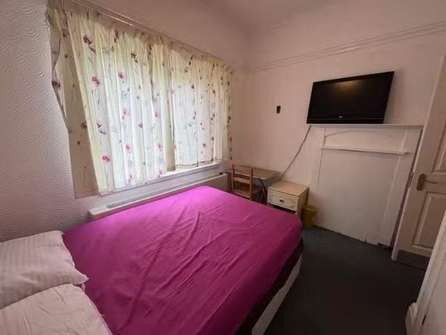 Apartment for rent in Rufford Park, Yeadon