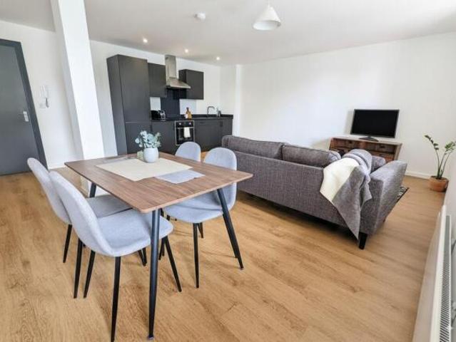 Apartment for rent in South Lane, West Yorkshire