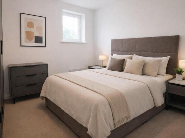Apartment for rent in South Lane, West Yorkshire