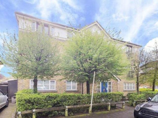 House for rent in Ruislip, Greater London