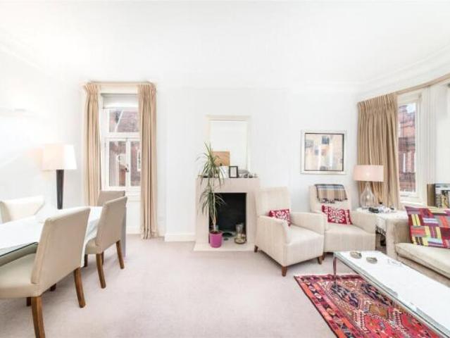 Apartment for rent in Chelsea, Greater London