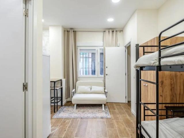 Estudio en alquiler en Salamanca, Madrid