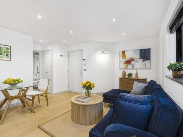 Apartment for rent in The Slade, Oxfordshire