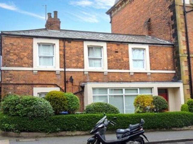 House for rent in South Cliff, Kepwick