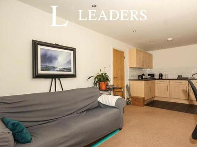 House for rent in Green Close, Warwickshire