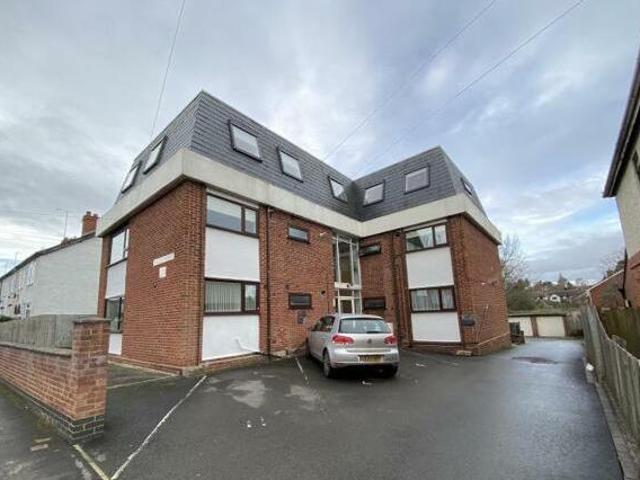 House for rent in Green Close, Warwickshire