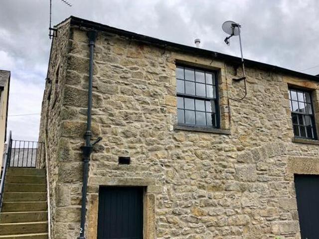 House for rent in Greenfoot, Settle