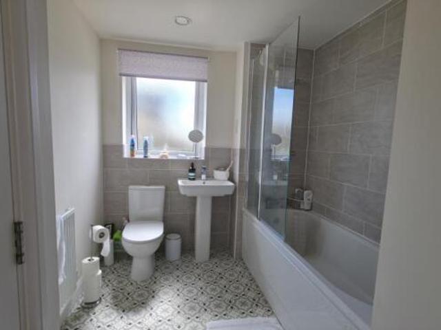 Apartment for rent in South Lane, West Yorkshire