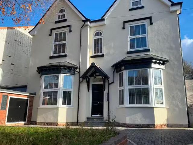 Apartment for rent in Fox Hollies, West Midlands