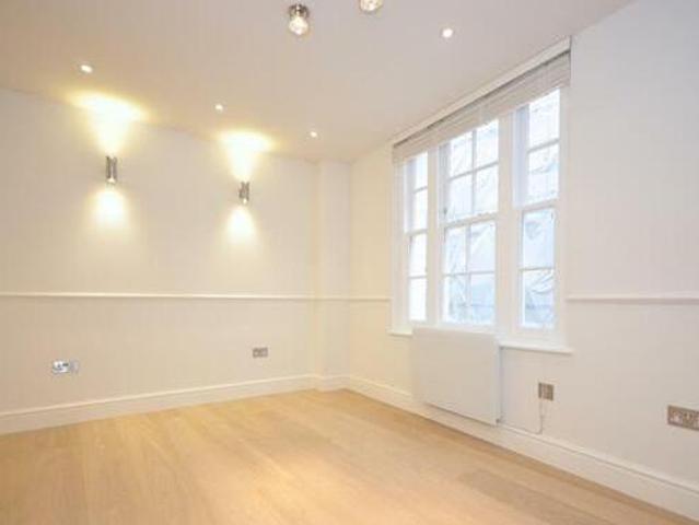 House for rent in Lyons, Greater London