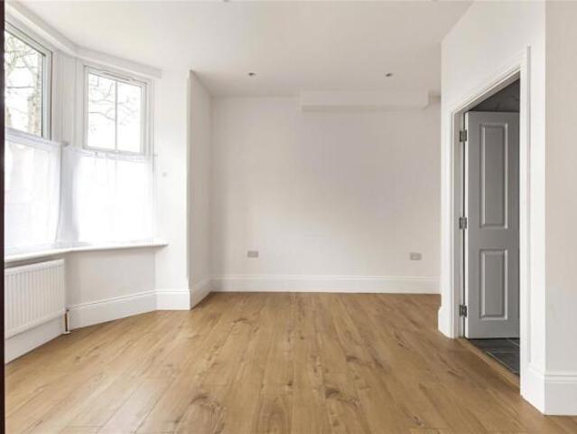Apartment for rent in Twickenham, Greater London