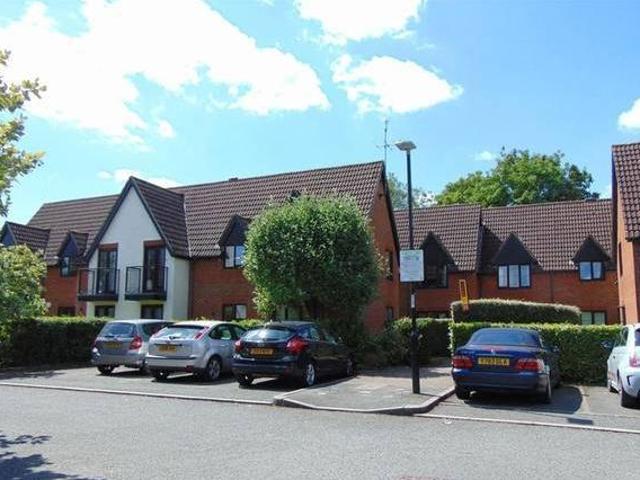 House for rent in Lyons, Greater London