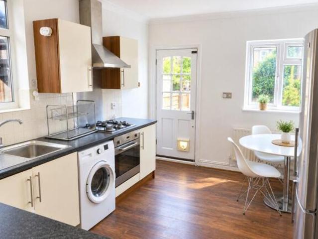 Apartment for rent in Cat Hill