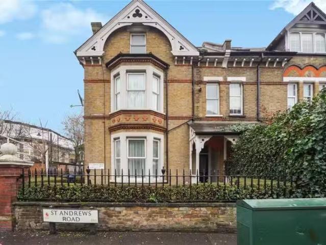 Apartment for rent in Enfield, Greater London